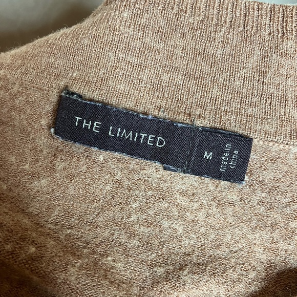 Limited sweater - Picture 2 of 2